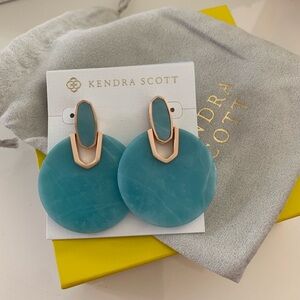 Kendra Scott Didi earrings